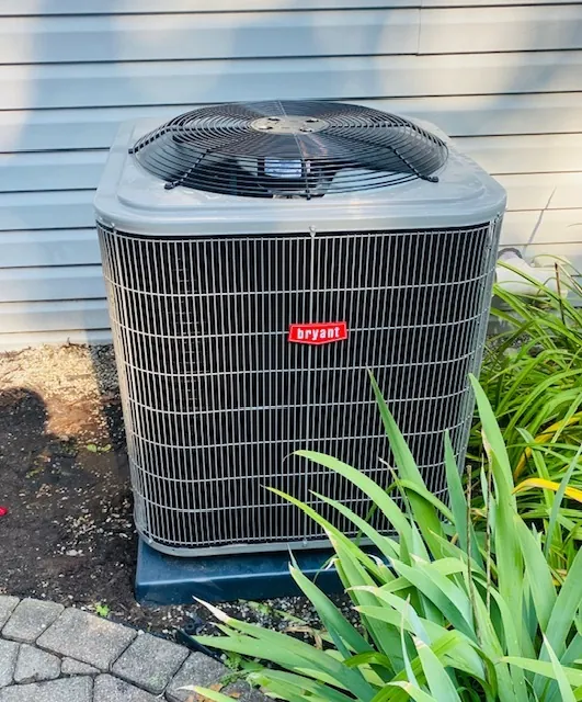 Why Is My AC Not Blowing Cold Air? 7 Common Causes Michigan Homeowners Should Know